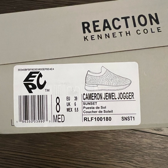 Reaction Kenneth Cole Women's Coral Slip-On Sneakers - Picture 4 of 6